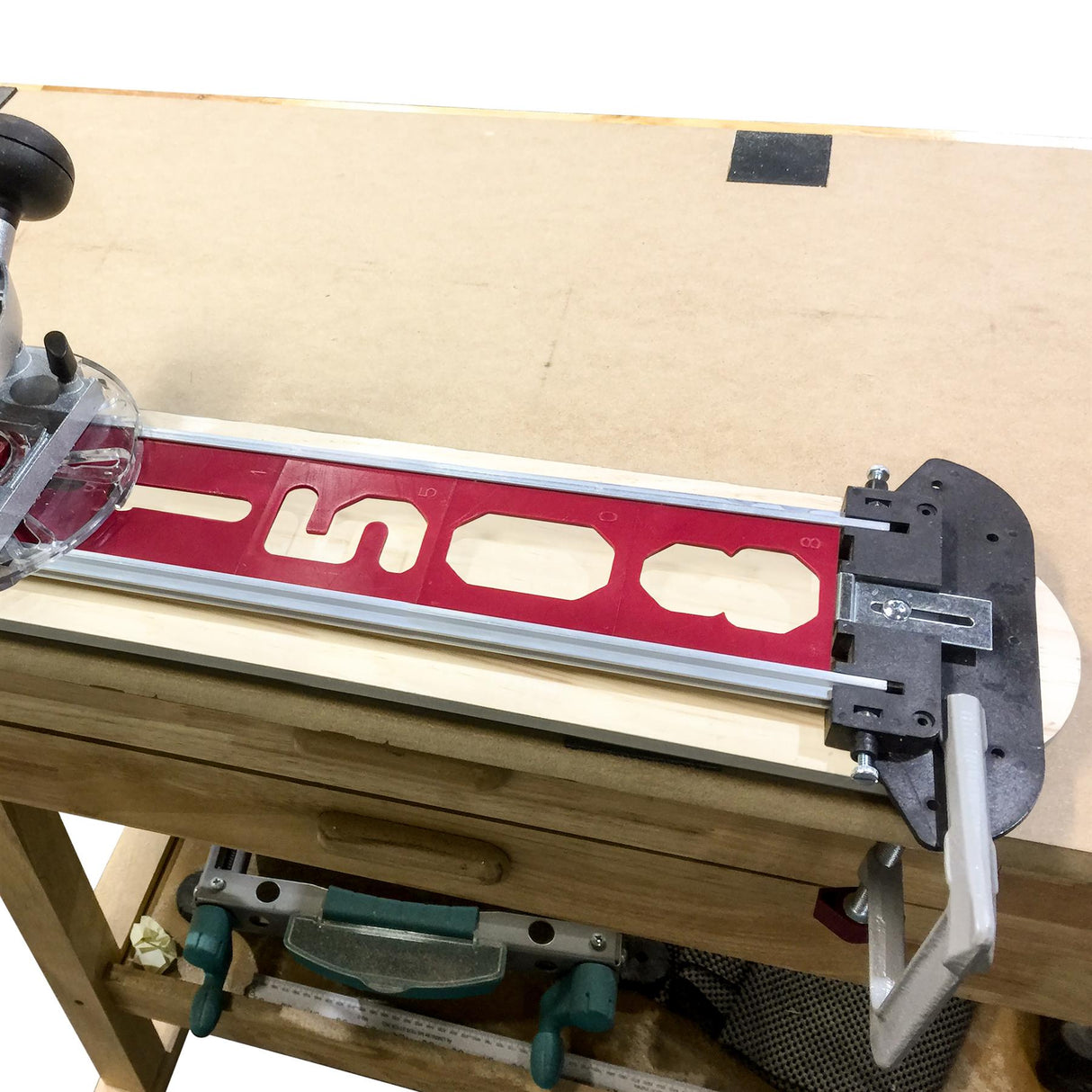 Milescraft 1-1/2″ and 2-1/2″ Vertical Number Template Set