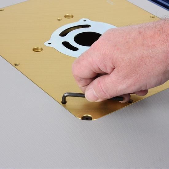 INCRA CleanSweep Router Table Adapter