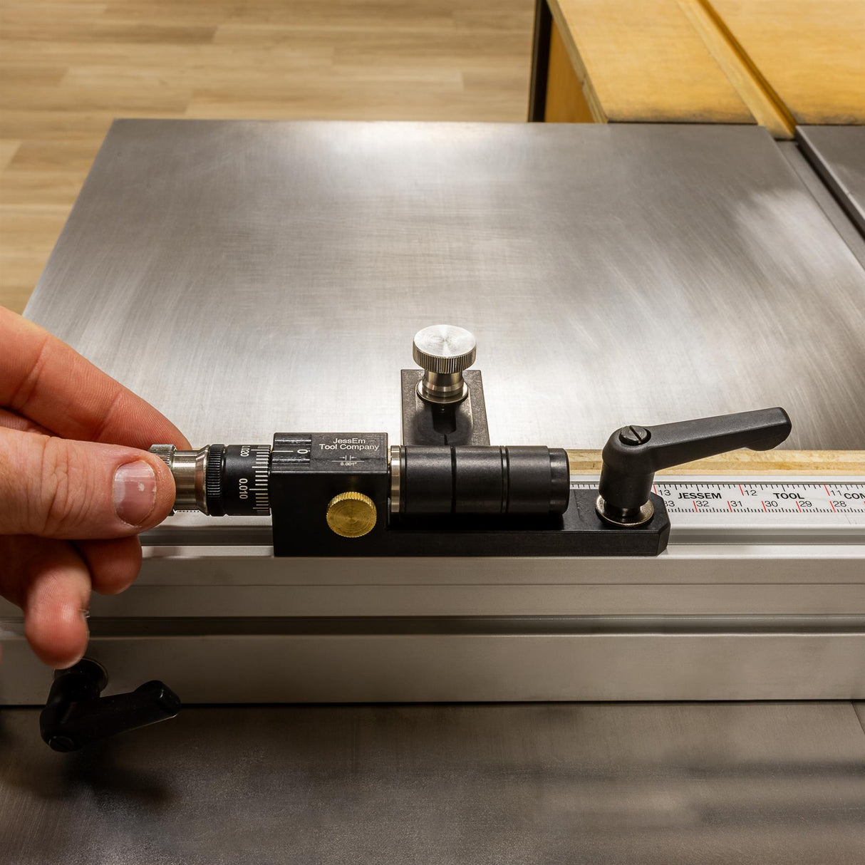 JessEm Mite-R-Excel II Mitre Gauge with Micro Adjuster
