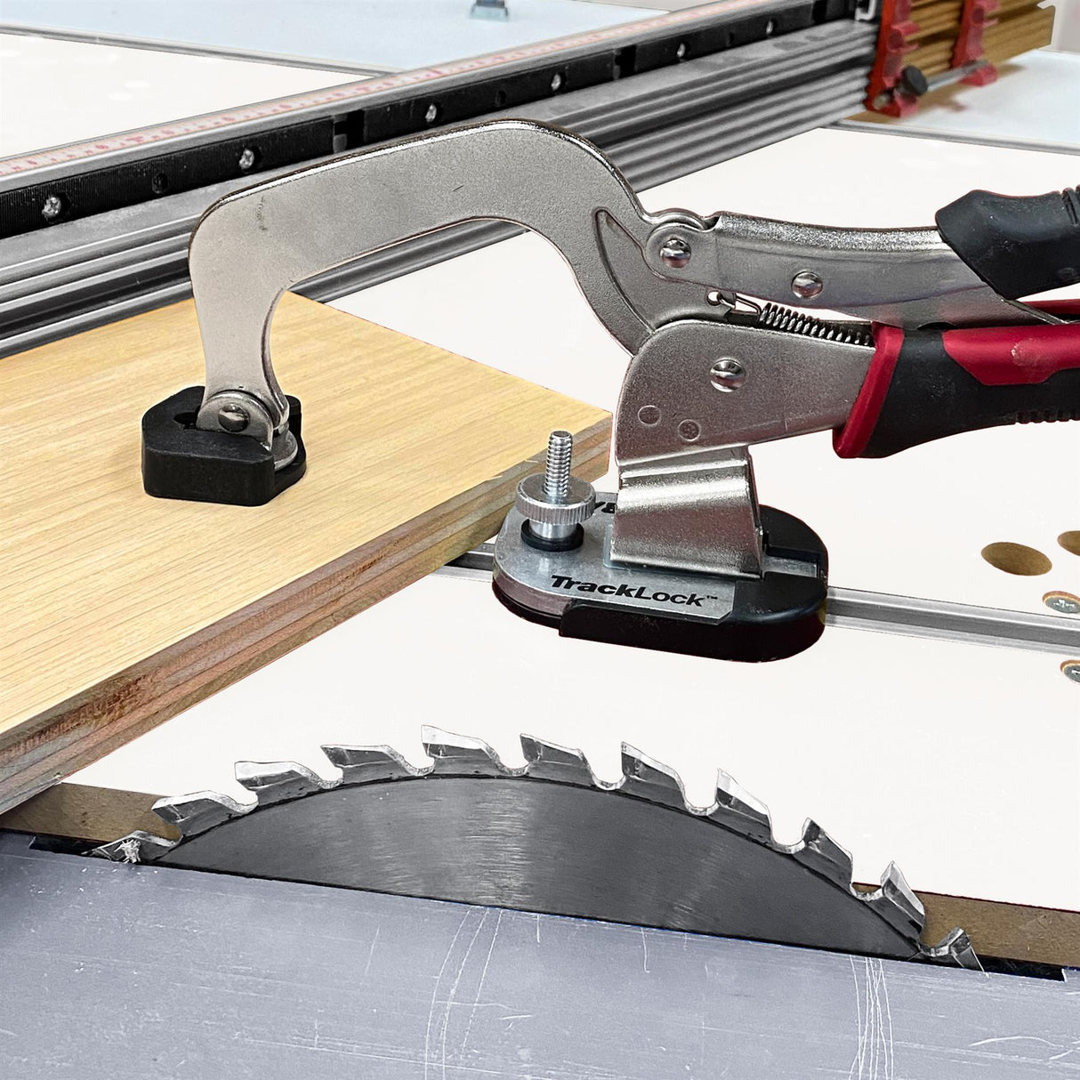 Milescraft TrackLock