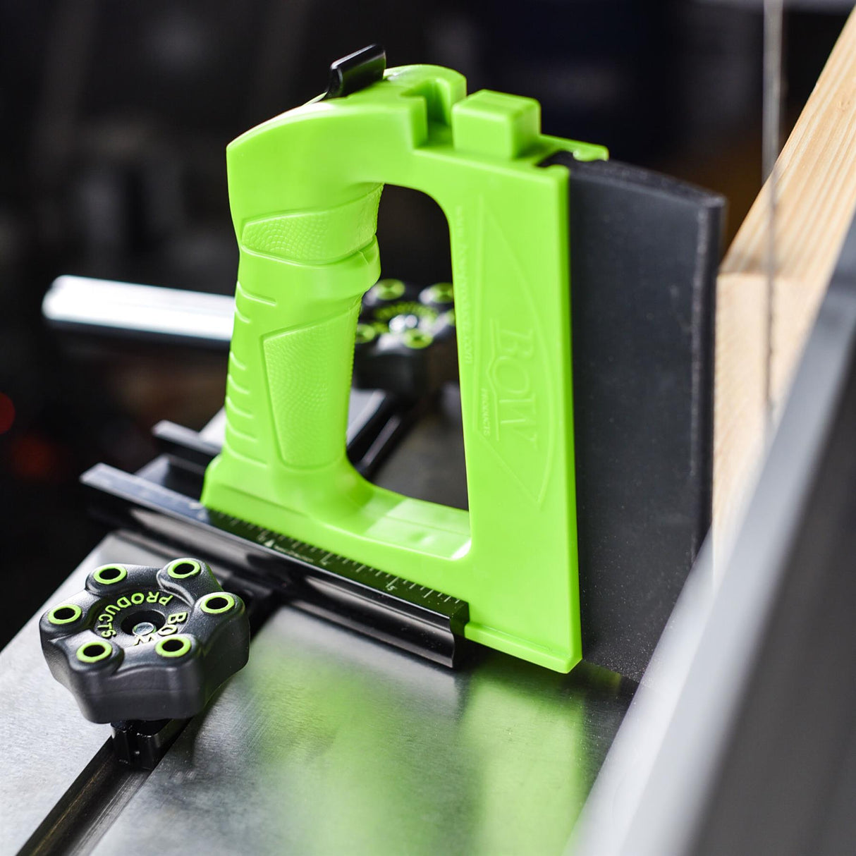 Bow Products GuidePRO Bandsaw  Guide