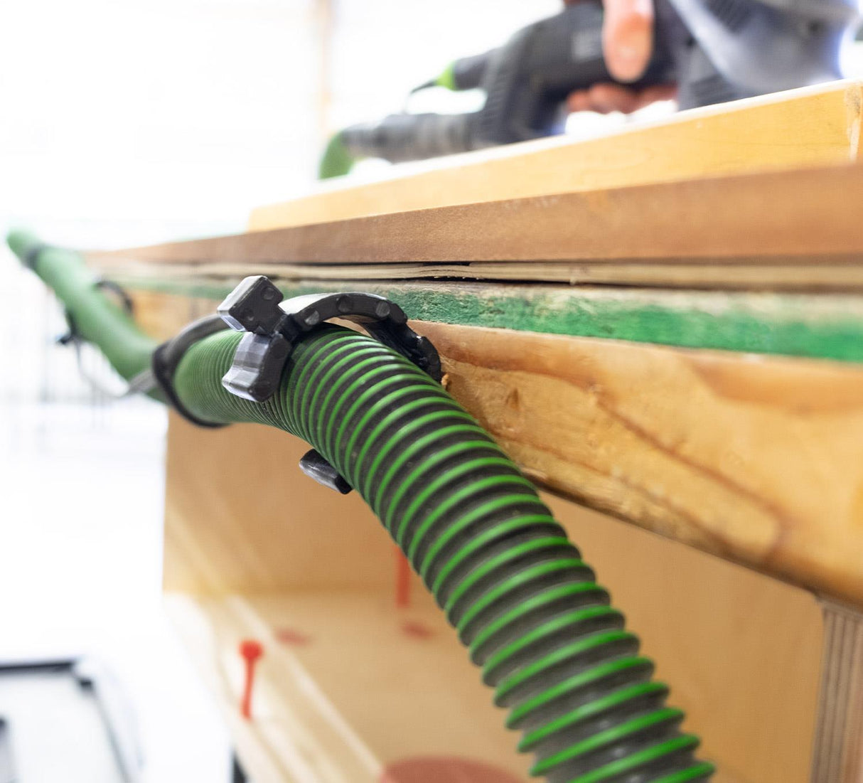 FastCap Kliss Hose Holder