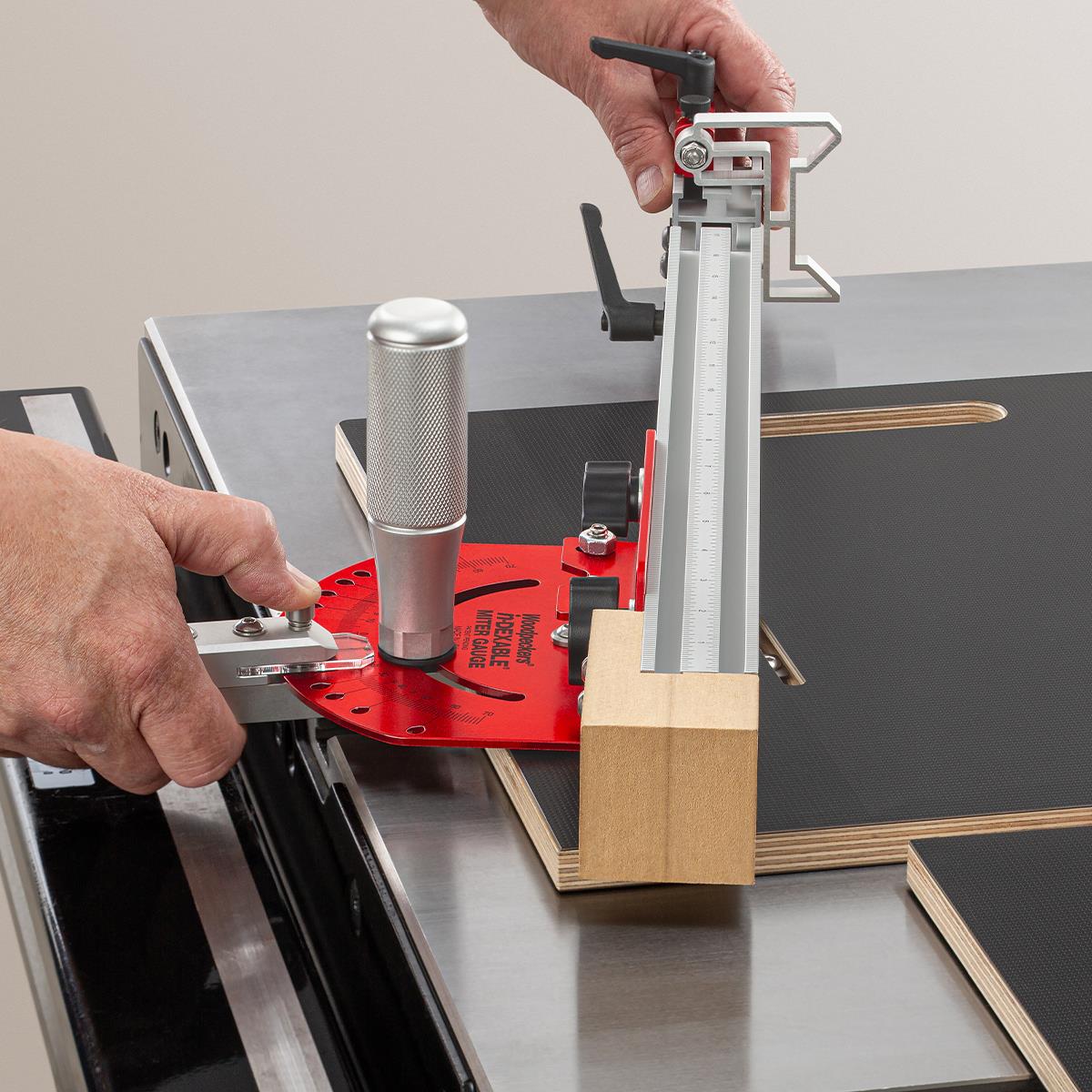 Woodpeckers In-DEXABLE Miter Sled with Drop Zone