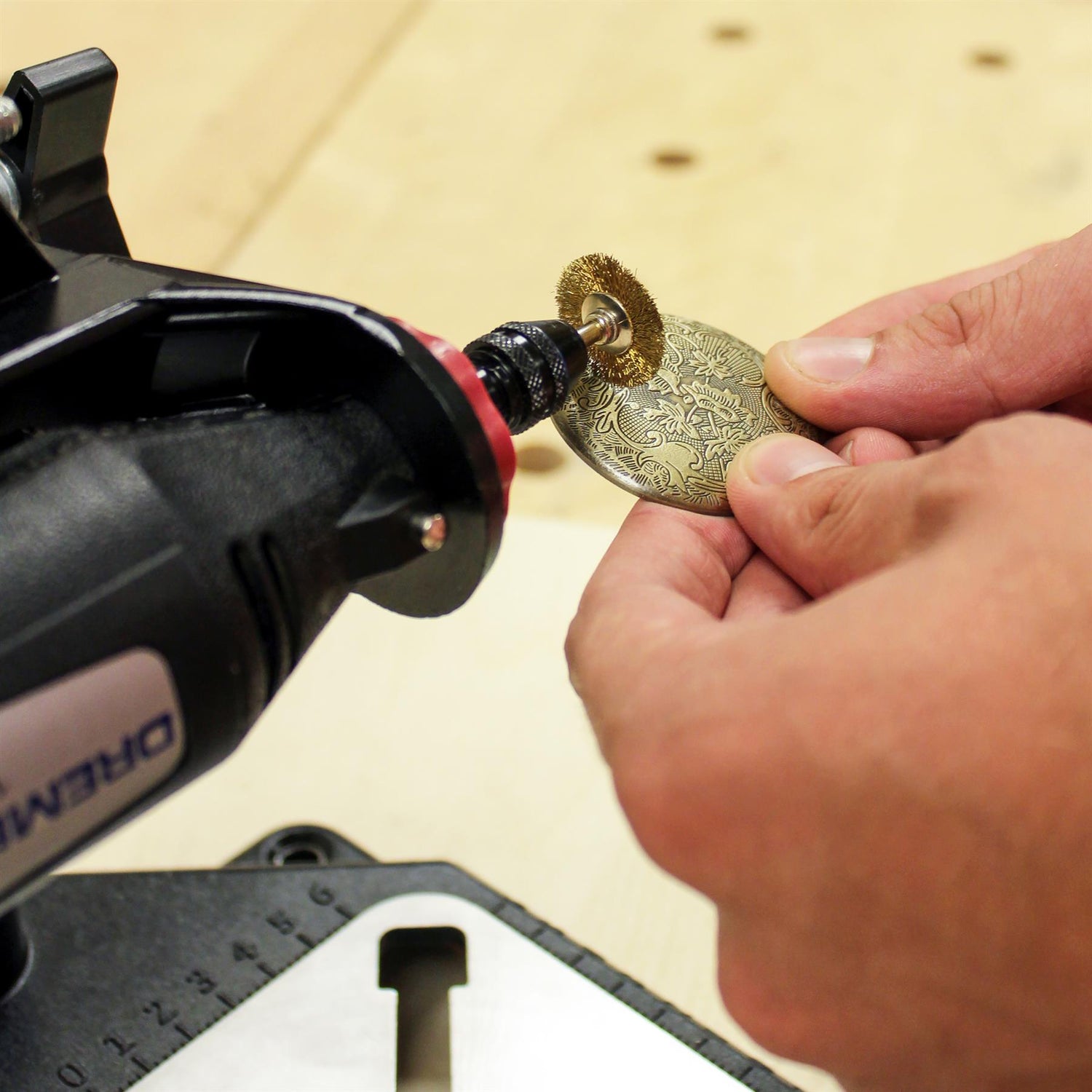 Milescraft ToolStand