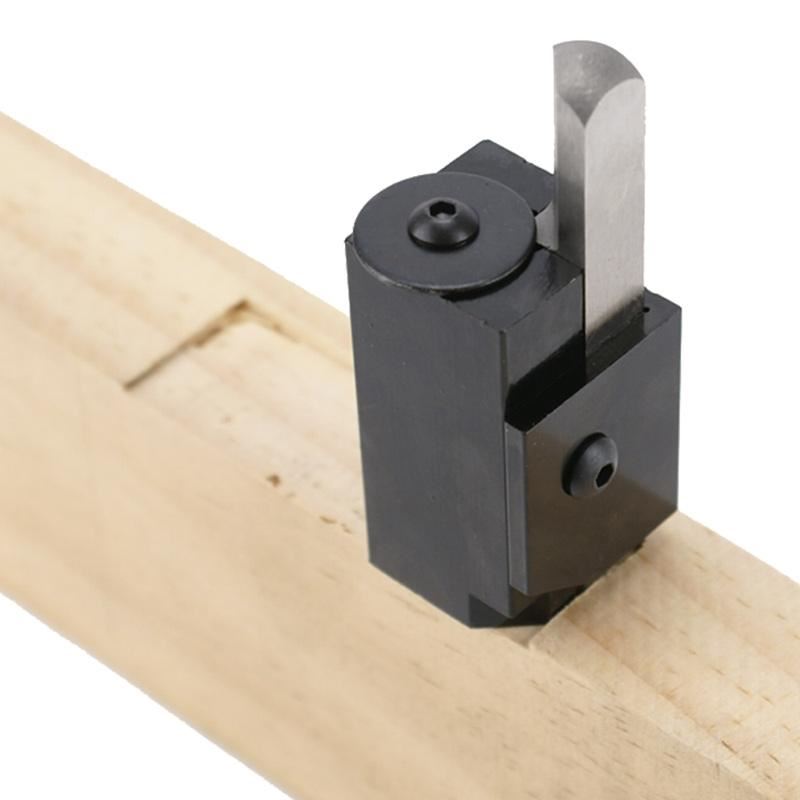 AUKTools Corner Chisel