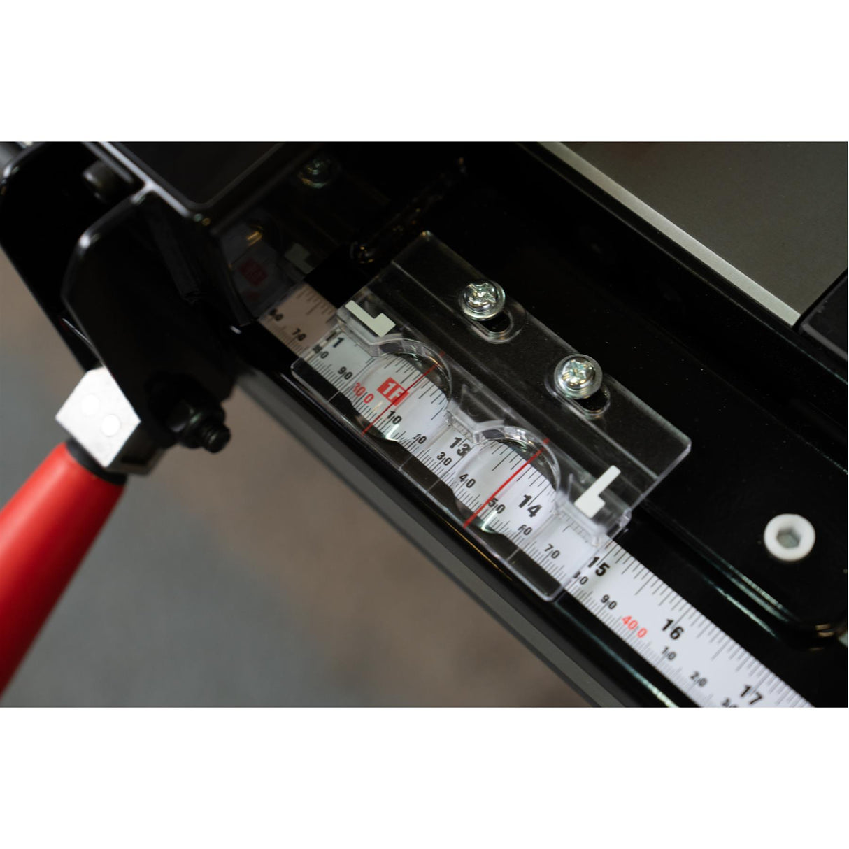 SawStop Professional Cabinet Saw with DADO Plus and Floating Arm Dust Collection