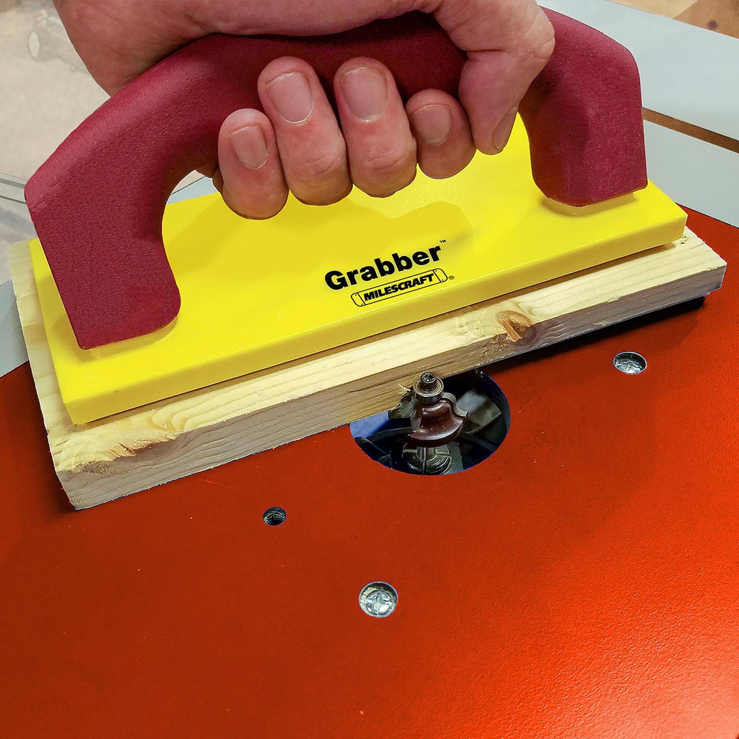 Milescraft Grabber Push Block