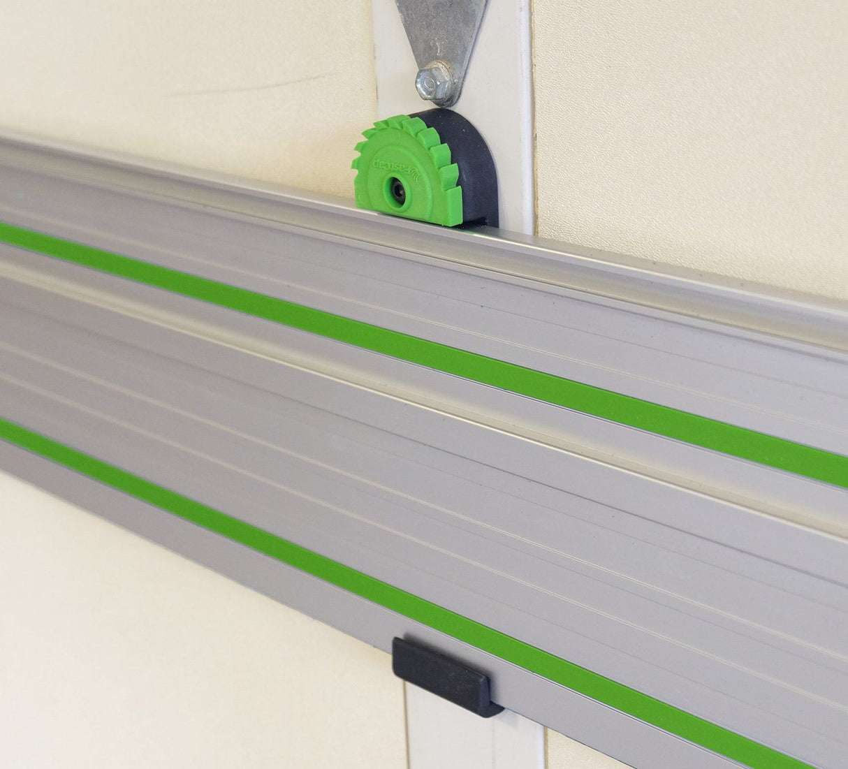 FastCap Track Rack
