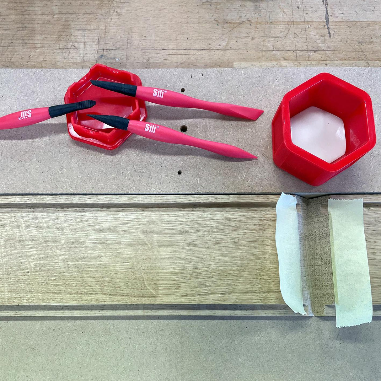 Sili Glue Pod and 3 Micro Brushes