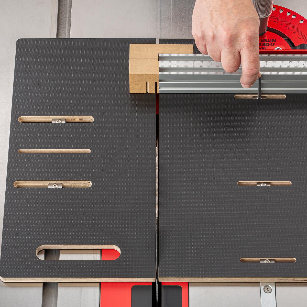Woodpeckers In-DEXABLE Miter Sled with Drop Zone